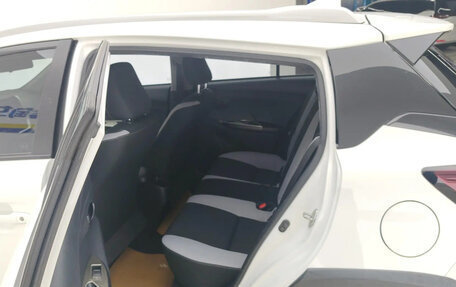 Toyota Yaris XP150 рестайлинг, 2022 год, 1 300 000 рублей, 13 фотография