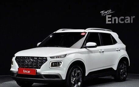 Hyundai Venue I, 2023 год, 1 770 000 рублей, 2 фотография