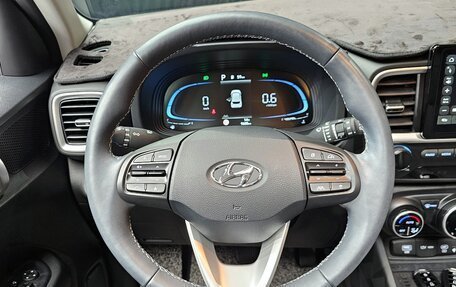 Hyundai Venue I, 2023 год, 1 770 000 рублей, 18 фотография