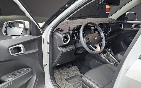 Hyundai Venue I, 2023 год, 1 770 000 рублей, 16 фотография