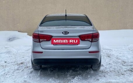KIA Rio III рестайлинг, 2016 год, 949 000 рублей, 4 фотография