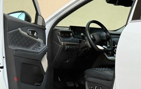 CheryExeed TXL, 2023 год, 2 499 000 рублей, 13 фотография