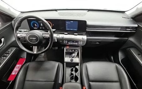 Hyundai Kona, 2024 год, 1 980 000 рублей, 6 фотография