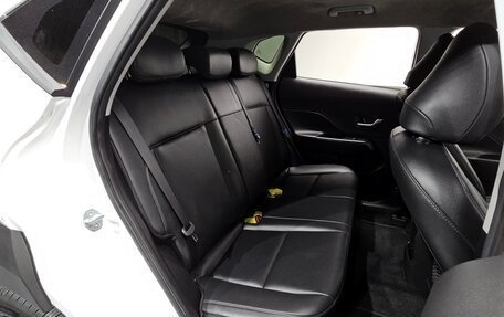 Hyundai Kona, 2024 год, 1 980 000 рублей, 14 фотография