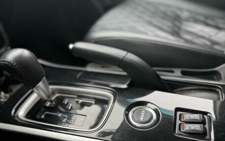 Mitsubishi Outlander III рестайлинг 3, 2018 год, 2 077 000 рублей, 13 фотография