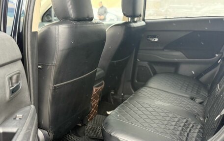 Mitsubishi Outlander III рестайлинг 3, 2018 год, 2 077 000 рублей, 19 фотография