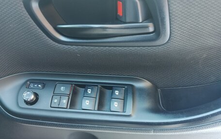 Toyota Noah III, 2018 год, 2 500 000 рублей, 16 фотография