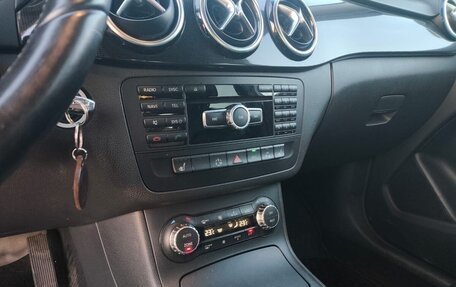 Mercedes-Benz B-Класс, 2014 год, 820 000 рублей, 3 фотография