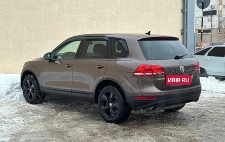 Volkswagen Touareg III, 2011 год, 2 000 000 рублей, 7 фотография