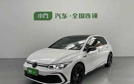 Volkswagen Golf VII, 2021 год, 1 890 000 рублей, 2 фотография