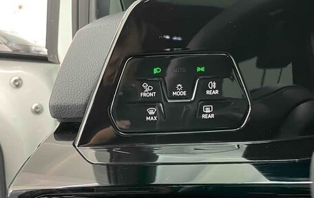 Volkswagen Golf VII, 2021 год, 1 890 000 рублей, 10 фотография