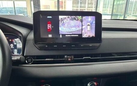 Mitsubishi Outlander, 2024 год, 4 200 000 рублей, 10 фотография