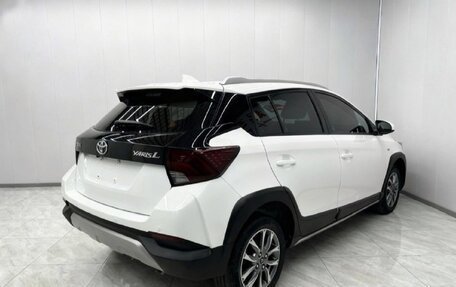 Toyota Yaris XP150 рестайлинг, 2021 год, 1 350 000 рублей, 4 фотография