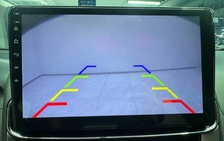 Toyota Yaris XP150 рестайлинг, 2021 год, 1 350 000 рублей, 9 фотография