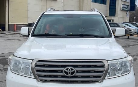 Toyota Land Cruiser 200, 2011 год, 4 000 000 рублей, 3 фотография