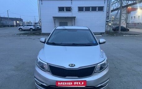 KIA Rio III рестайлинг, 2015 год, 665 000 рублей, 3 фотография