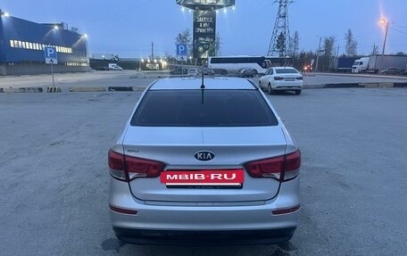 KIA Rio III рестайлинг, 2015 год, 665 000 рублей, 5 фотография