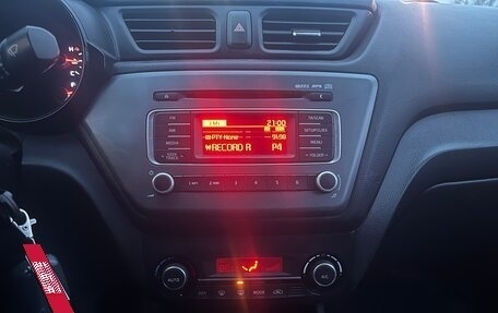 KIA Rio III рестайлинг, 2015 год, 665 000 рублей, 10 фотография