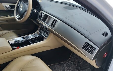 Jaguar XF I рестайлинг, 2012 год, 1 200 000 рублей, 6 фотография