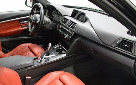 BMW 3 серия, 2015 год, 1 950 000 рублей, 12 фотография