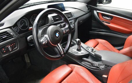 BMW 3 серия, 2015 год, 1 950 000 рублей, 10 фотография