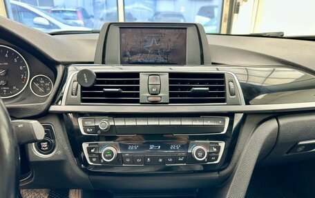 BMW 3 серия, 2018 год, 1 980 000 рублей, 17 фотография