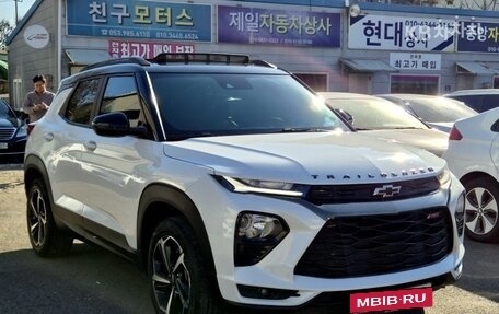 Chevrolet TrailBlazer, 2023 год, 1 560 000 рублей, 3 фотография