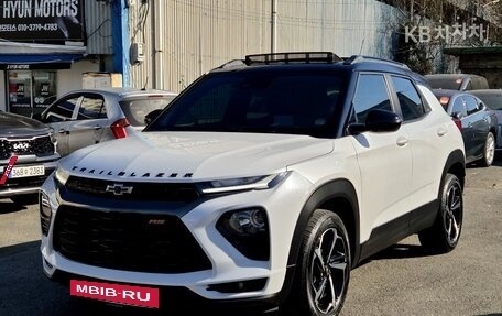 Chevrolet TrailBlazer, 2023 год, 1 560 000 рублей, 2 фотография