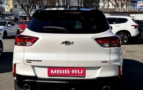 Chevrolet TrailBlazer, 2023 год, 1 560 000 рублей, 4 фотография