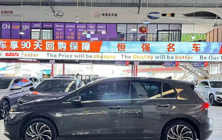 Volkswagen Golf VIII, 2021 год, 1 850 077 рублей, 5 фотография