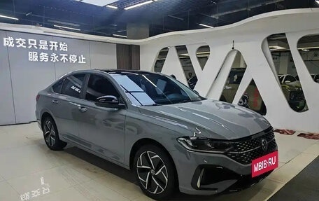 Volkswagen Lavida, 2023 год, 1 900 077 рублей, 2 фотография