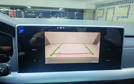 Volkswagen Lavida, 2023 год, 1 900 077 рублей, 17 фотография