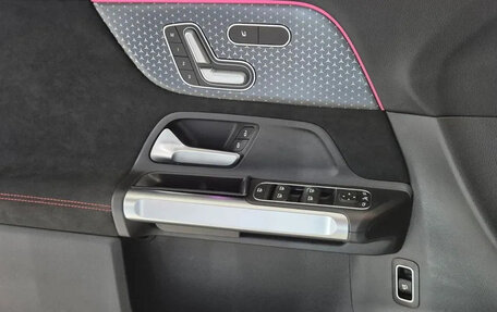 Mercedes-Benz GLB, 2024 год, 5 400 098 рублей, 20 фотография