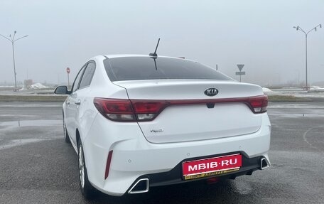 KIA Rio IV, 2021 год, 1 950 000 рублей, 1 фотография