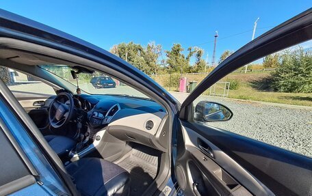 Chevrolet Cruze II, 2012 год, 700 000 рублей, 15 фотография