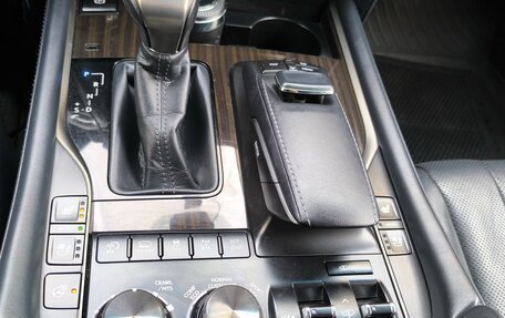 Lexus LX III, 2018 год, 9 000 000 рублей, 5 фотография