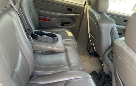 Chevrolet Tahoe II, 2006 год, 800 000 рублей, 11 фотография