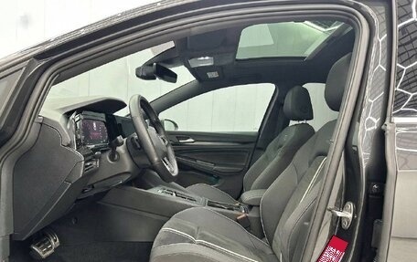 Volkswagen Golf VIII, 2021 год, 1 940 000 рублей, 5 фотография