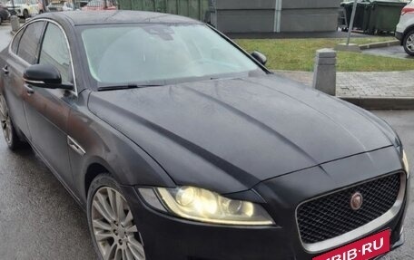 Jaguar XF II, 2018 год, 2 500 000 рублей, 2 фотография