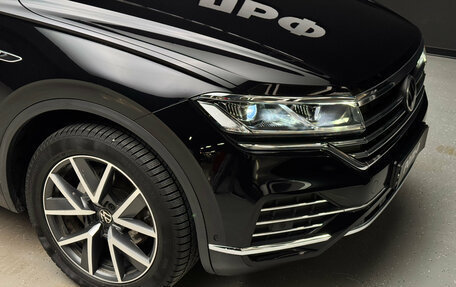 Volkswagen Touareg III, 2020 год, 5 750 000 рублей, 8 фотография