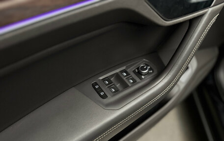 Volkswagen Touareg III, 2020 год, 5 750 000 рублей, 14 фотография