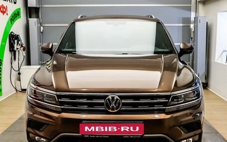 Volkswagen Tiguan II, 2017 год, 2 549 000 рублей, 2 фотография