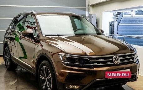 Volkswagen Tiguan II, 2017 год, 2 549 000 рублей, 3 фотография
