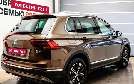 Volkswagen Tiguan II, 2017 год, 2 549 000 рублей, 4 фотография
