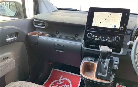 Toyota Sienta, 2022 год, 1 530 000 рублей, 11 фотография