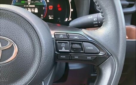 Toyota Sienta, 2022 год, 1 530 000 рублей, 16 фотография