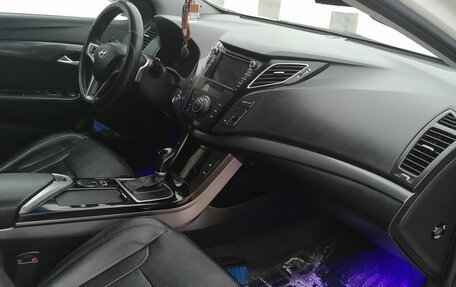 Hyundai i40 I рестайлинг, 2013 год, 1 300 000 рублей, 12 фотография