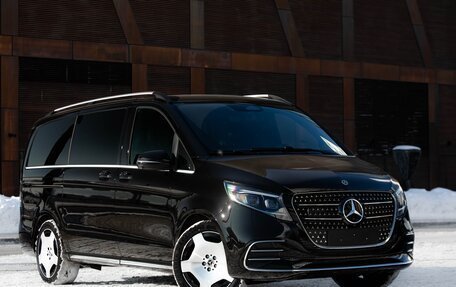 Mercedes-Benz V-Класс, 2025 год, 13 199 000 рублей, 3 фотография