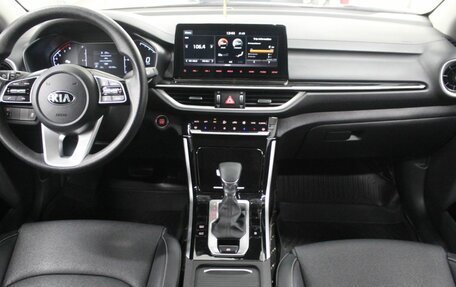 KIA K3, 2020 год, 2 100 000 рублей, 19 фотография