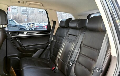 Volkswagen Touareg III, 2011 год, 1 900 111 рублей, 18 фотография